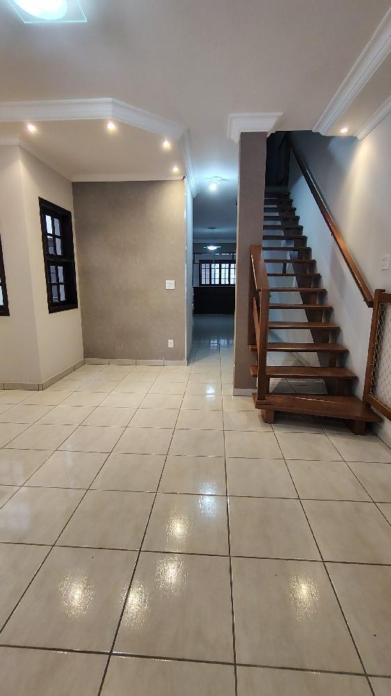 BELÍSSIMA CASA PARA LOCAÇÃO EM ARCADAS